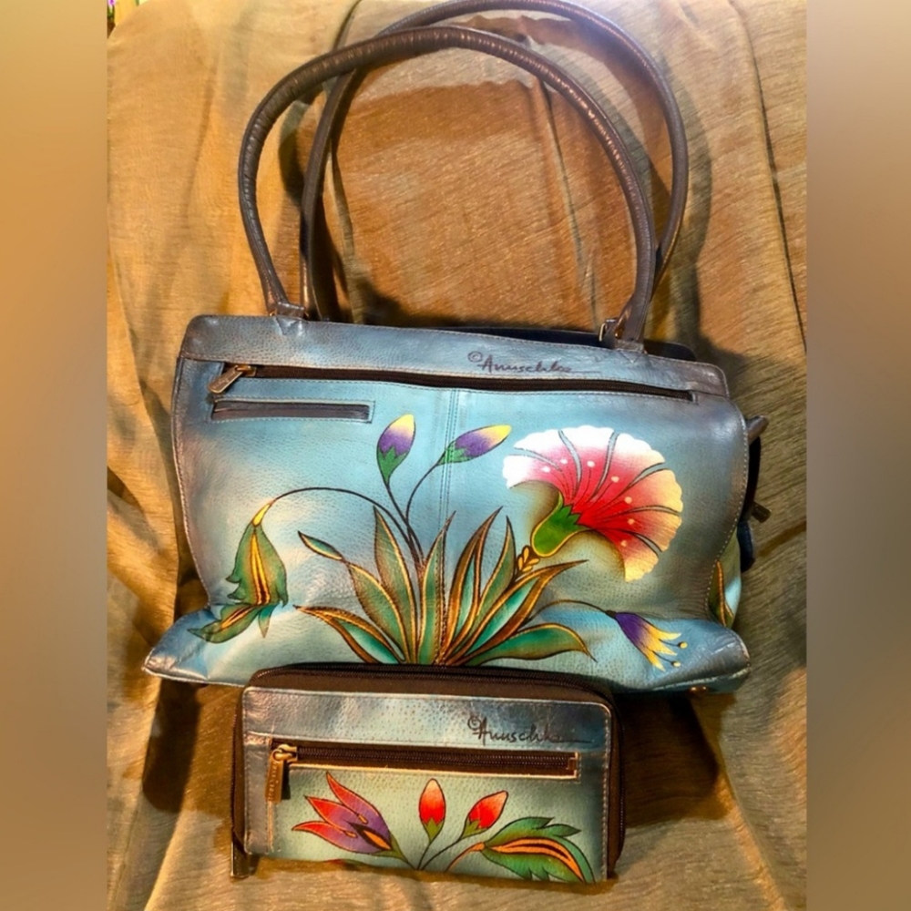 Anuschka purse and wallet